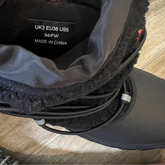 Hunter NWOB Women's Wanderer Short Faux Fur Cold Weather Winter Boots SIZE 5 - Picture 14 of 16